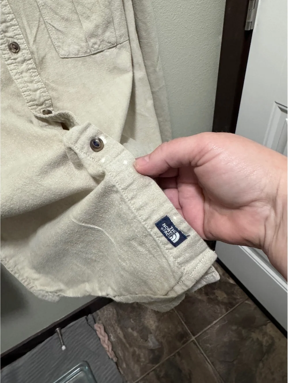 The North Face Herringbone Work Shirt Men’s XL Khaki Heritage Long Sleeve